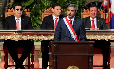 Mario Abdo Benítez jura el cargo como nuevo presidente de Paraguay